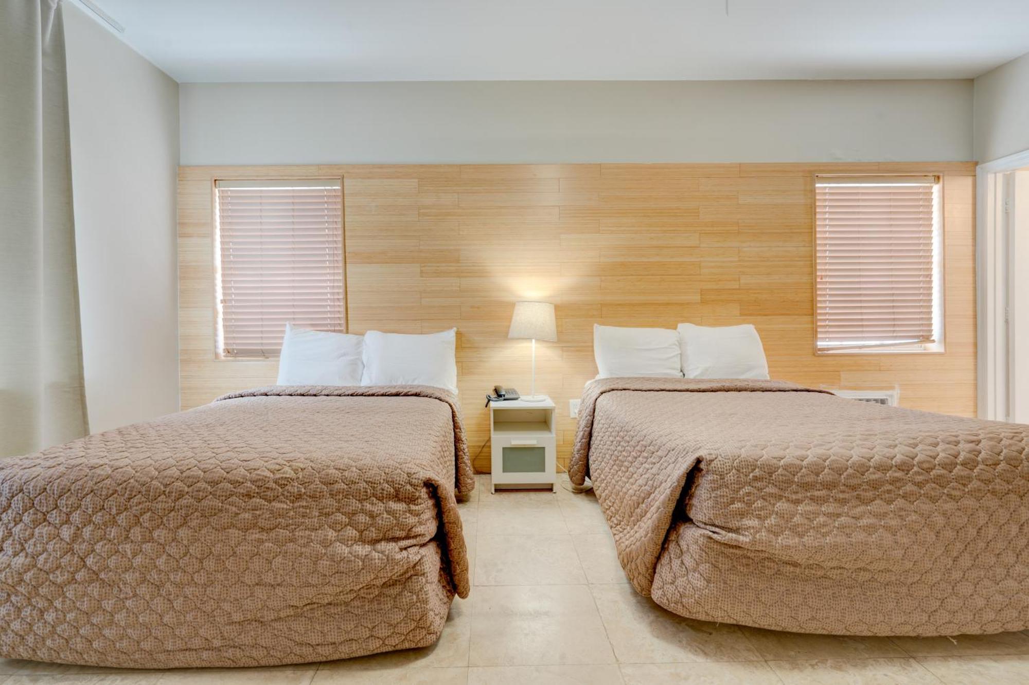James Hotel Маями Бийч Екстериор снимка